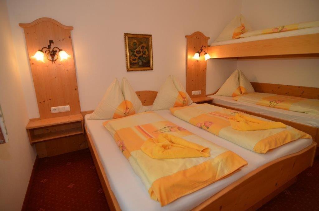Apartmán Oberstockerhof Sankt Johann im Pongau Pokoj fotografie
